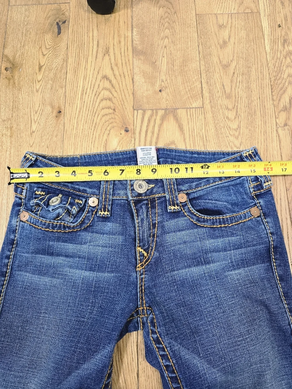 Y2k True Religion Low Rise Flare Jeans Size 31 Medium Wash - Picture 9 of 12